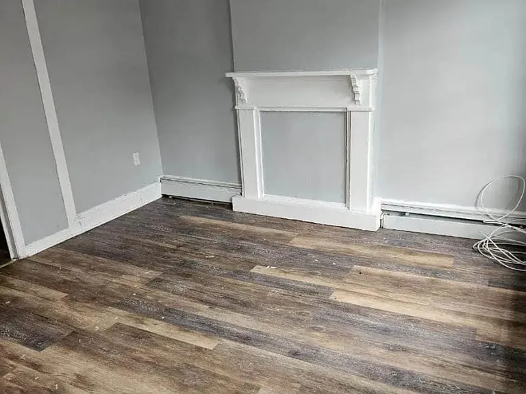 185 Renwick St — Photo 5