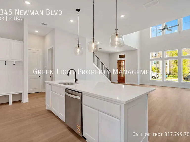 4345 Newman Blvd — Photo 10