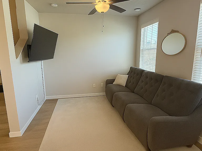 2329 E Spice Loop — Photo 1