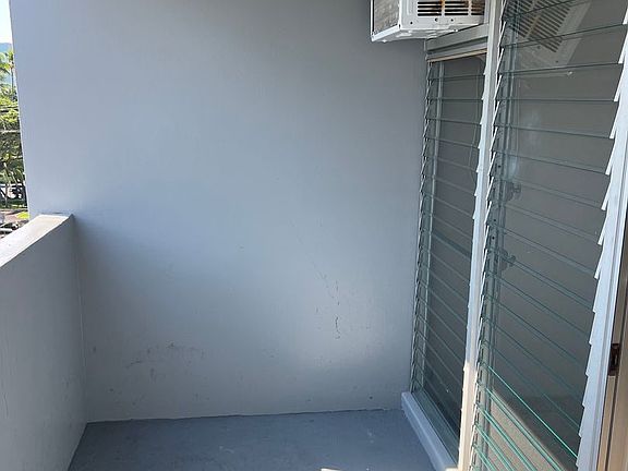 4th image of 824 Kinau St APT 305