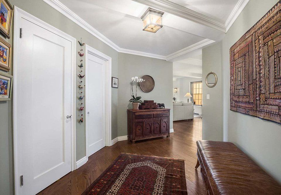 1st image of 1 5th Ave APT 10D