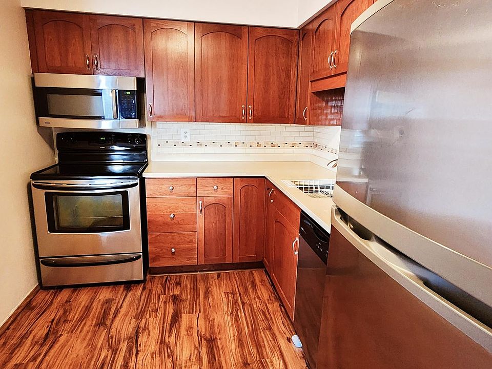 1st image of 78 10th St E Unit 710