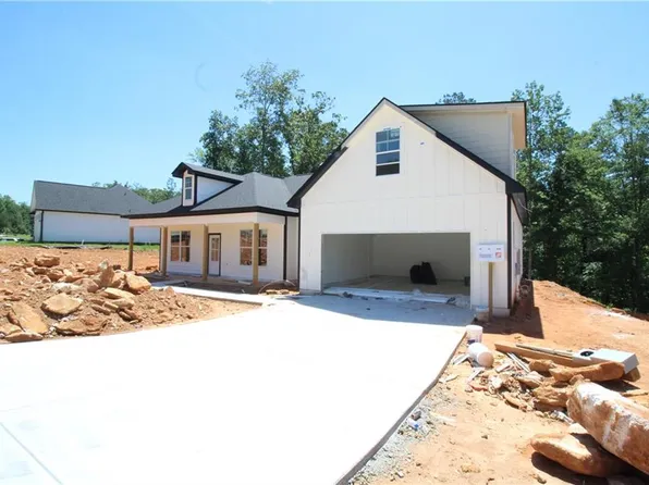 243 Cassidy Trl, Douglasville, GA 30134
