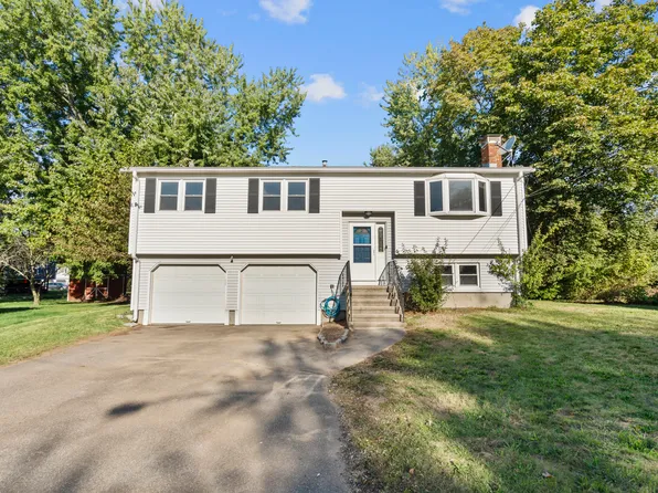 20 Aspen Circle, Milford, CT 06460