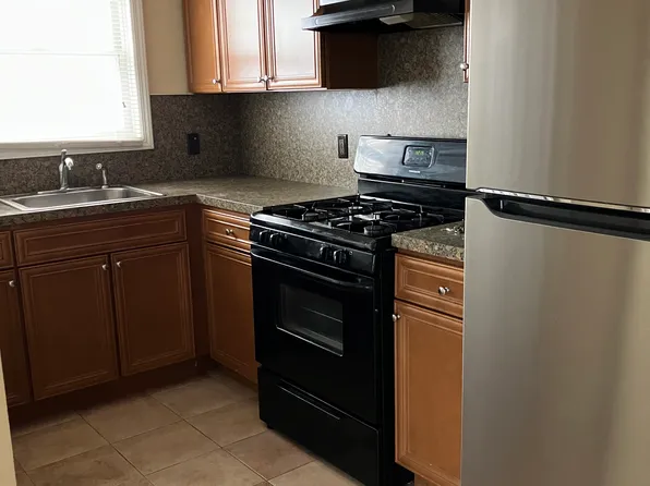 (undisclosed Address), Flushing, NY 11357