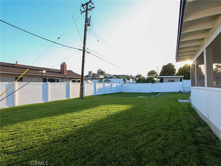 1600 El Dorado Ave — Photo 15