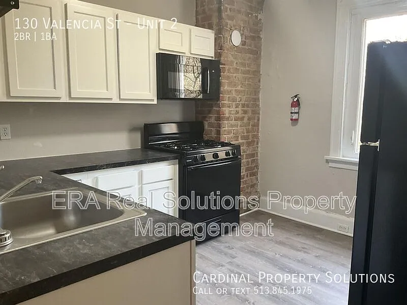 2 bed, 1.0 bath, 700 sqft, $1,150 — Photo 2