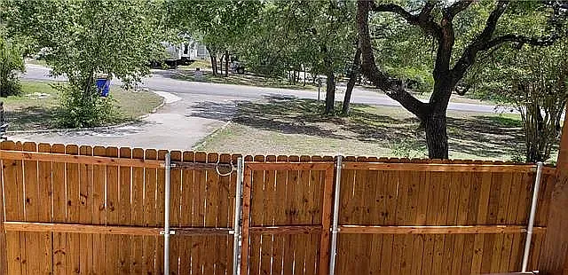 305 S Cougar Ave — Photo 29