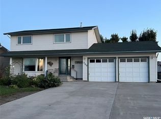 246 York Road E, Yorkton, SK S3N 4A3