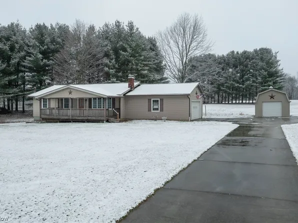 6021 Everett Hull Rd, Fowler, OH 44418