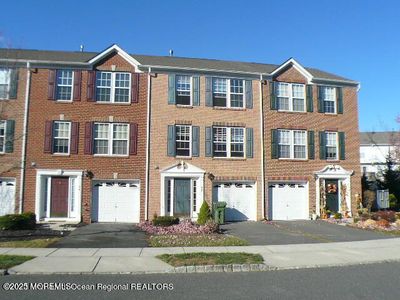 32 Saxton Rd, Farmingdale, NJ, 07727