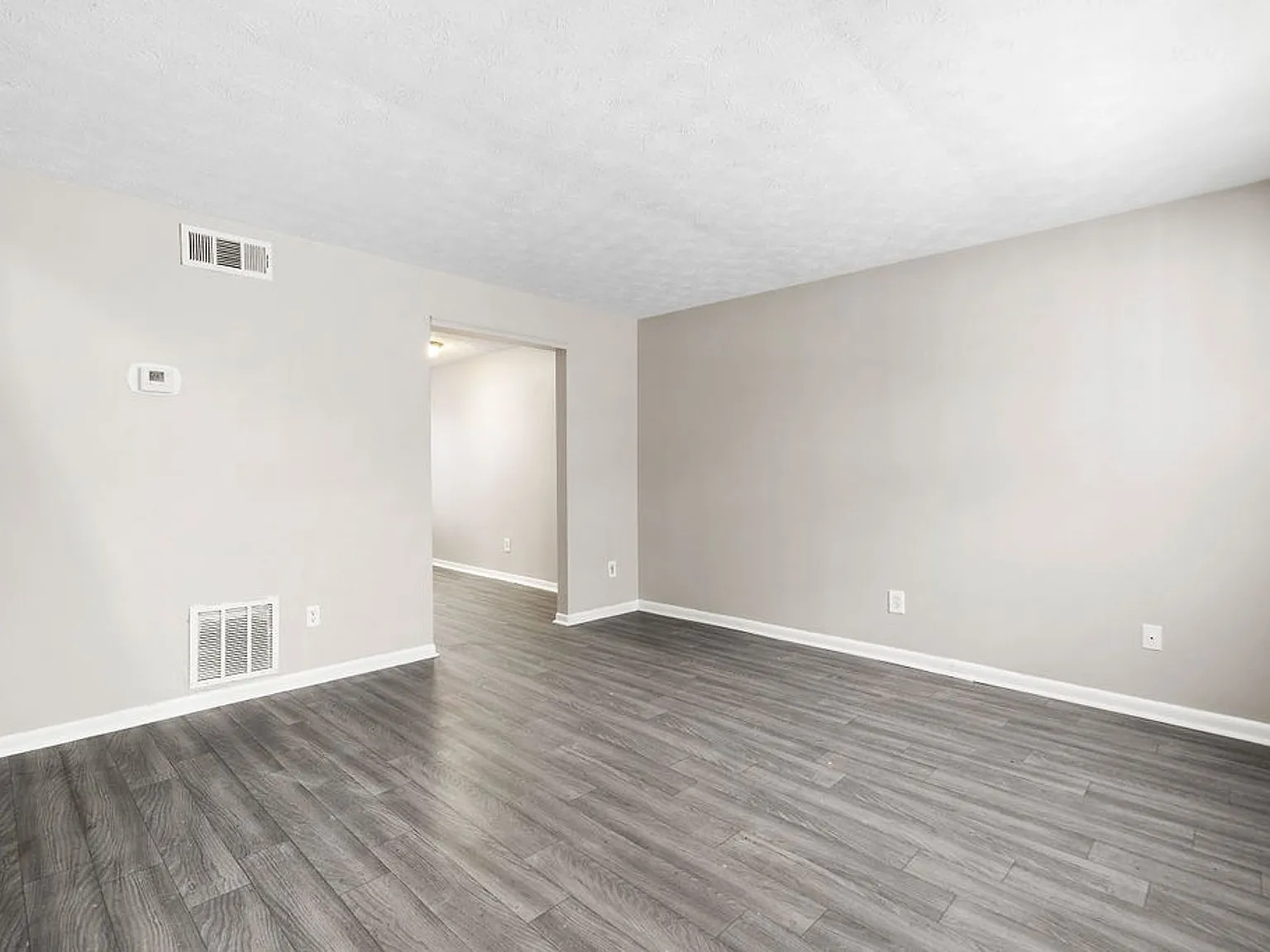 Bradford Gwinnett Apartments & Townhomes — Photo 3