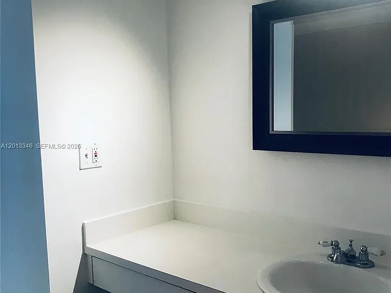17600 NW 68th Ave #B3006 — Photo 10