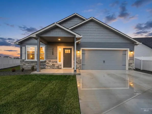 2588 E McIntosh Ct, Emmett, ID 83617