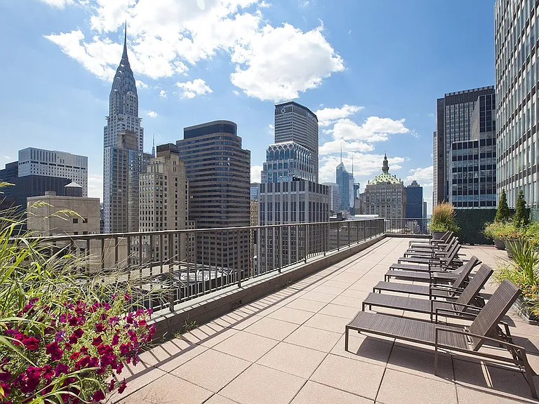 212 E 47th St #16C — Photo 13
