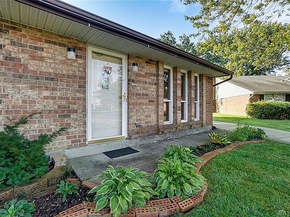 3rd image of 6086 Brown Deer Pl