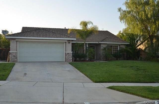 1st image of 791 Canary Ln