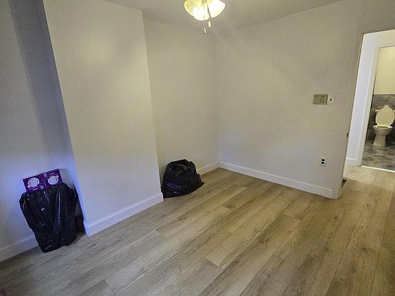4th image of 110 Pollard St