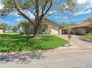 124 Stephanie Dr, Kerrville, TX 78028