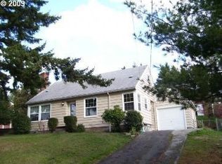 4828 SW Dosch Rd, Portland, OR 97239