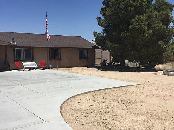 4th image of 15228 Del Norte Dr