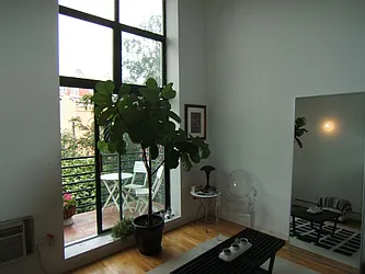 Rented by Joel Weisz, LREB