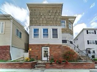 250 Maple St, Kearny, NJ 07032