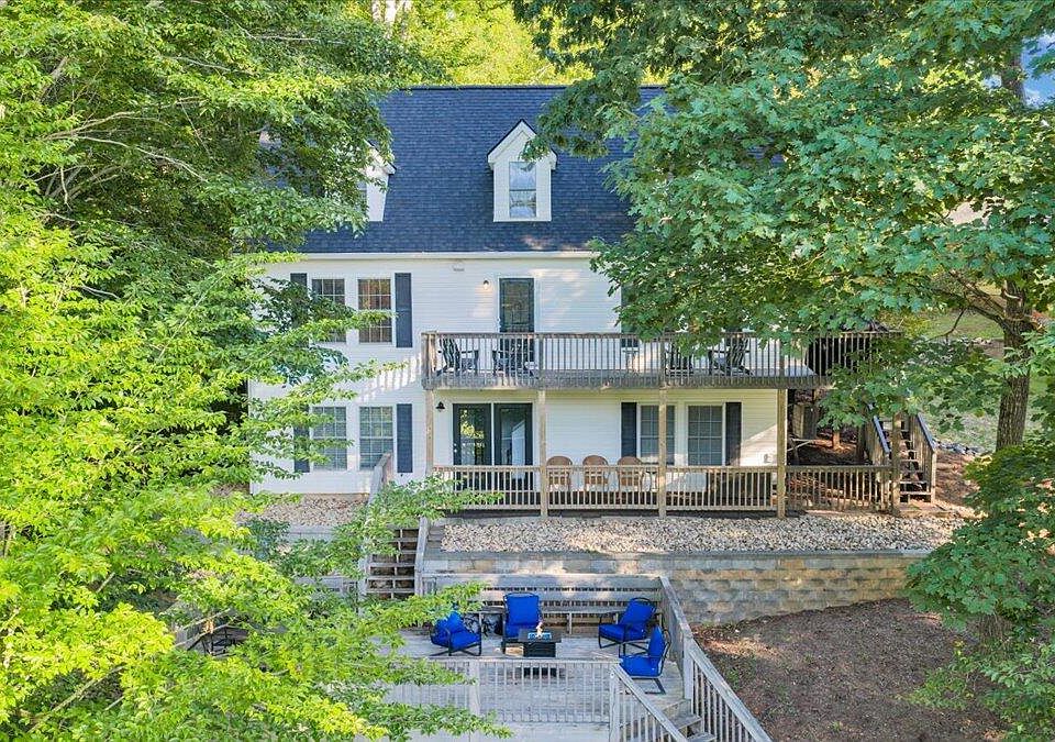 1st image of 1211 Pats Dr