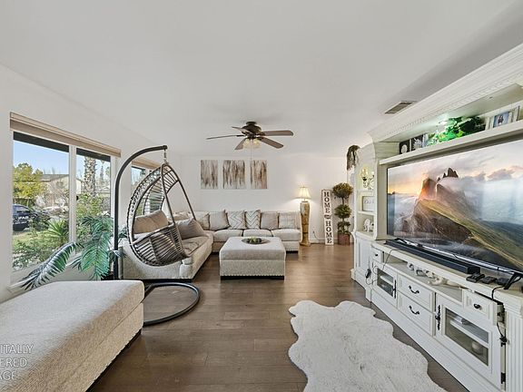 2nd image of 8264 Canyon Oak Dr