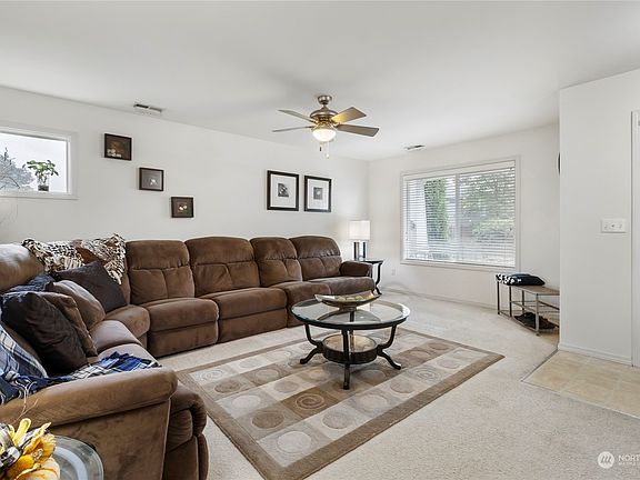 5th image of 20204 47th Avenue E