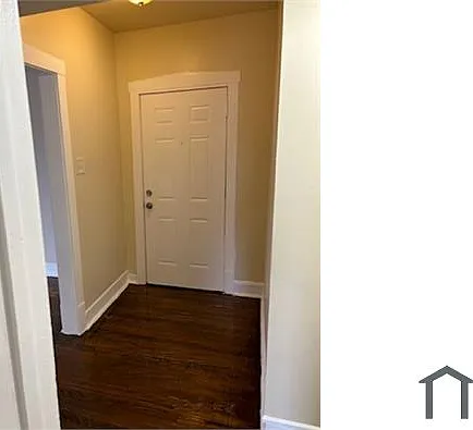 2 bed, $1,800 — Photo 3