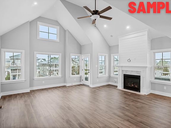 5th image of 2737 Haven Ave