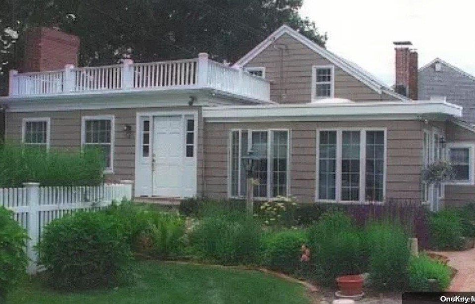 1st image of 39 Moses Lane