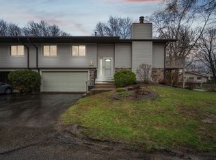 4451 Churchill St, Saint Paul, MN 55126