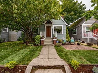 7317 Keen Way N, Seattle, WA 98103