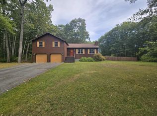 33 Mountainview Dr, Winterport, ME 04496
