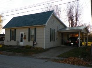 203 Davis St, Connersville, IN 47331