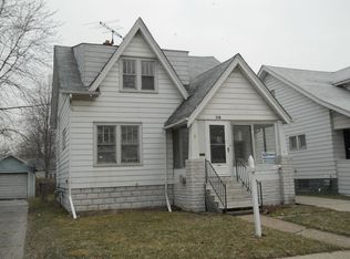 38 High St, Mount Clemens, MI 48043