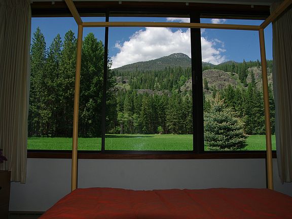 Wake up to this view!