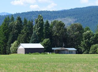 83 Julian Rd, Naples, ID 83847