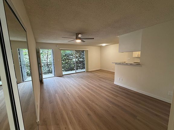 3rd image of 1322 Stanford St APT 2