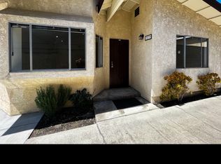 1741 E Woodbury Rd, Pasadena, CA 91104