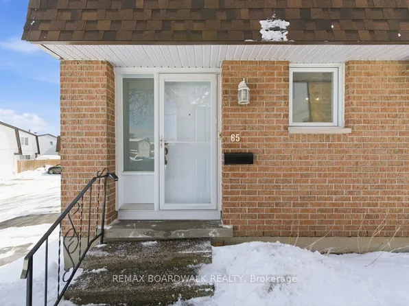 837 Eastvale Dr #65, Ottawa, ON K1J 7T5