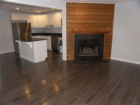 2nd image of 36167 Helen Ln