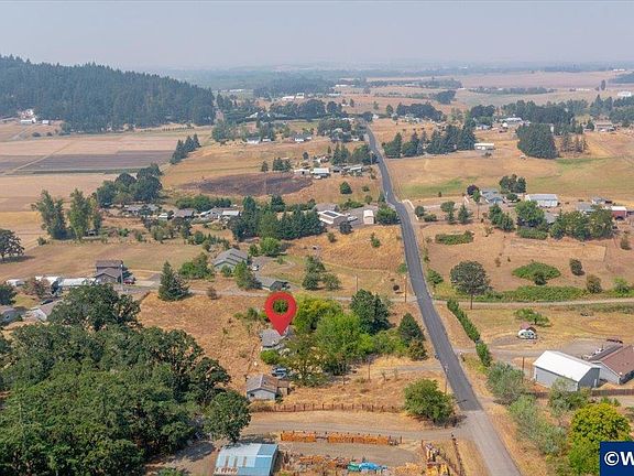 3rd image of 2238 Farmer Rd SE