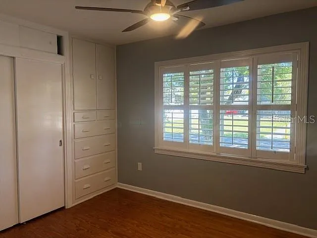 559 Chicago Ave — Photo 28