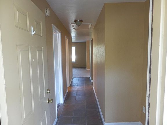 4th image of 6400 NW 106th Pl