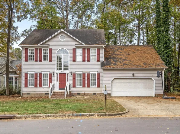 9013 Tenderfoot Trl, Raleigh, NC 27615