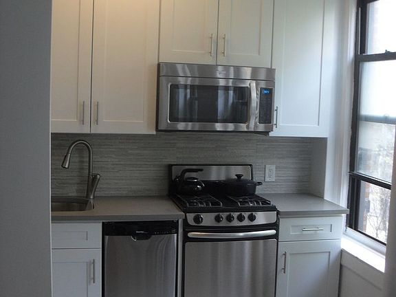4th image of 129 W 89th St APT 35