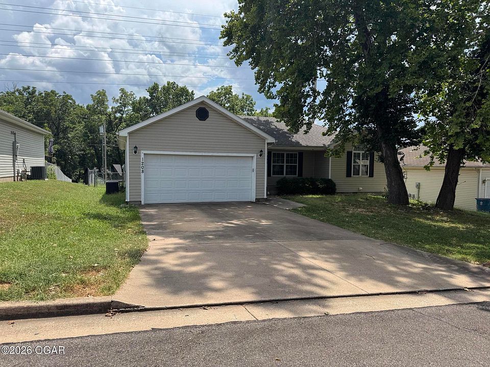 1st image of 1208 Xenia Ct